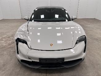 Porsche Taycan Panoramadak picture 5