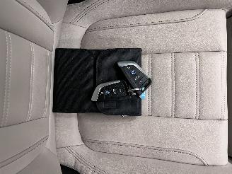 BMW 3-serie Touring 330e eDrive Edition Panoramadak picture 16