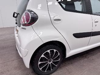 Toyota Aygo 1.0 VVT-i Autom. 5-drs Airco picture 20