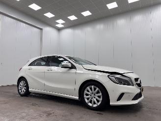 Avarii autoturisme Mercedes A-klasse 180 Lease Edition Navi Clima 2016/11
