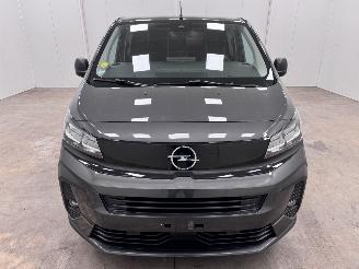 Opel Vivaro 2.0D Autom. 130kw DC L3 Navi Clima picture 5