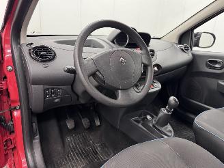 Renault Twingo 1.2 16V Collection Airco picture 7