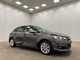 krockskadad bil auto Citroën C4 1.2 PureTech Feel Collection Clima 2015/9