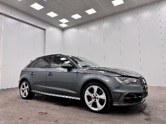 Coche accidentado Audi A3 Sportback 1.4 e-tron PHEV  Panoramadak S-Line 2015/6