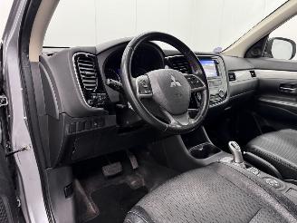 Mitsubishi Outlander 2.0 PHEV 4WD Edition X-Line Navi Clima picture 7