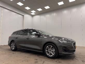 damaged passenger cars Ford Focus Wagon 1.0 EcoBoost Hybrid Autom. Titanium Navi Clima 2025/7