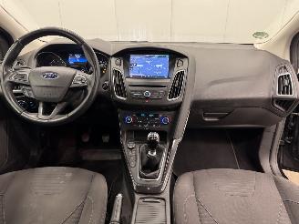 Ford Focus Wagon 1.5 Titanium Edition Navi Clima picture 11