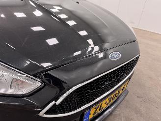 Ford Focus Wagon 1.5 Titanium Edition Navi Clima picture 17