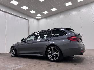 BMW 3-serie Touring 318i Autom. M-Sport Panoramadak Navi Clima picture 3