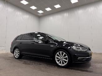 damaged passenger cars Volkswagen Golf Variant 1.5 TSI Navi Clima 2018/8