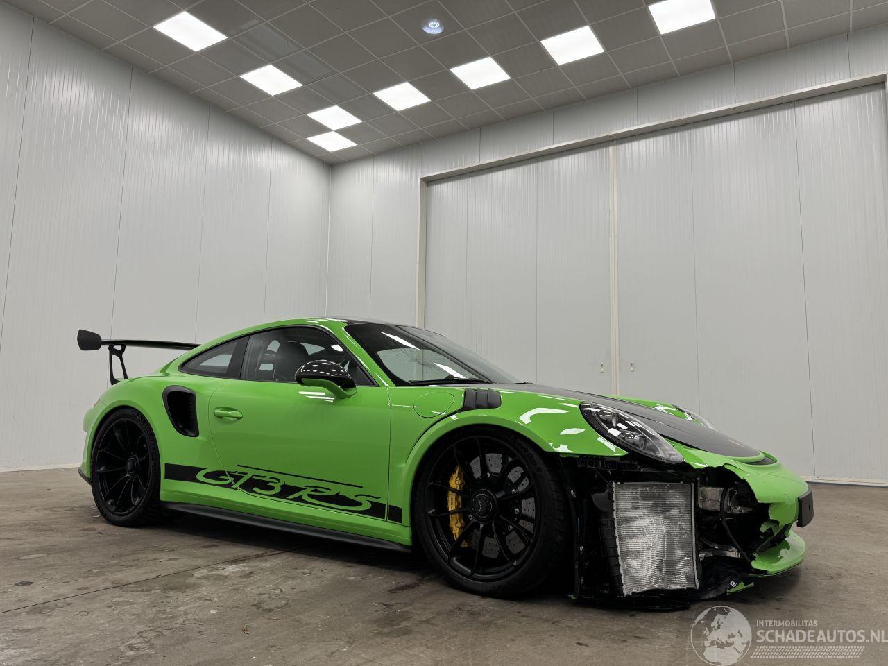 Porsche 911 GT3 RS Weissach
