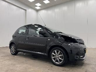Unfallwagen Toyota Aygo 1.0 VVT-i Aspiration 5-drs Airco 2013/6