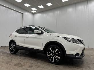 škoda osobní automobily Nissan Qashqai 1.2 Tekna Panoramadak Navi Clima 2014/5