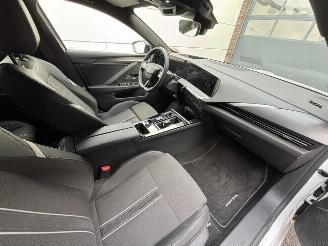 Opel Astra Sports Tourer GS Line Plug-in-Hybrid picture 16
