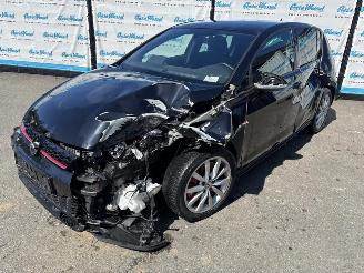 damaged passenger cars Volkswagen Golf GTI Performance (180kW) DSG 2018/12