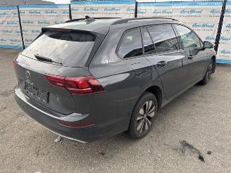 Volkswagen Golf Variant 2.0 TDI 110 kW Goal picture 3