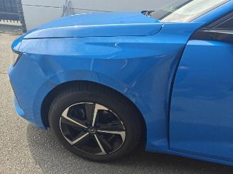 Opel Astra Sports Tourer GS 1.2 Turbo (96kW) Matrix picture 6