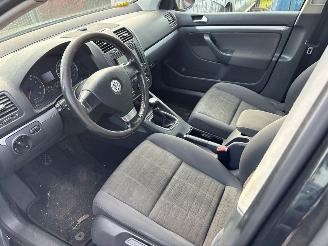 Volkswagen Golf  picture 7