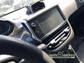 Peugeot 208 208 I (CA/CC/CK/CL), Hatchback, 2012 / 2019 1.4 16V picture 4