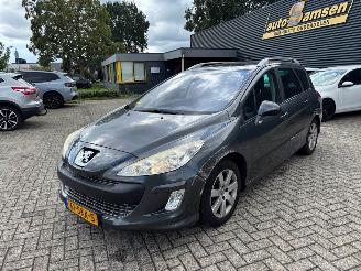 Unfallwagen Peugeot 308  2010/8