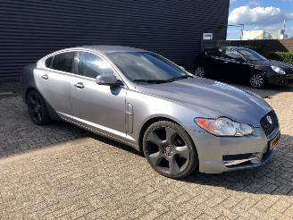 Jaguar XF  picture 3