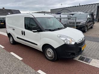 krockskadad bil bedrijf Opel Combo 1.6 CDTI 77KW L2 LONG AIRCO KLIMA EURO6 2018/11