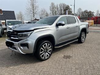 damaged commercial vehicles Volkswagen Amarok 3.0 TDI V6 177KW DOUBLE CAB. AVENTURA  AUT. LEER 4WD 2024/9