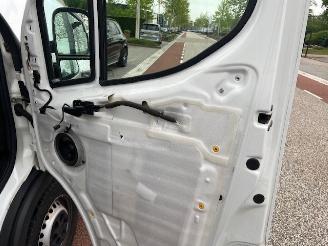 Iveco Daily 35S16 2.3D HIMATIC AUTOM.  KOELING KUHLUNG! picture 17