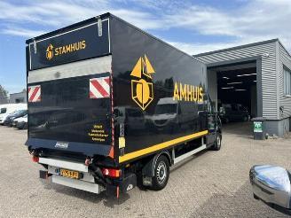Volkswagen Crafter 2.0 TDI 130KW KOFFER LAADKLEP AIRCO KLIMA 62.000KM! picture 2