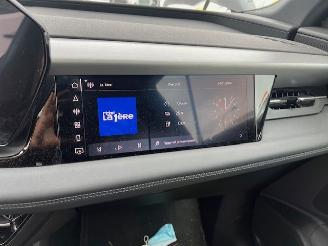 Audi Q6 SUV E-TRON  100KWH  S-LINE  7300KM picture 9