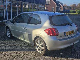 Toyota Auris 1.6 Dual VVT-i 16V Hatchback  Benzine 1.598cc 91kW (124pk) FWD picture 3