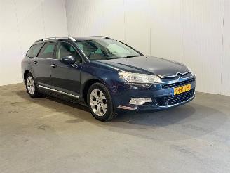 Damaged car Citroën C5 1.6 16V THP 155 Combi/o  Benzine 1.598cc 115kW (156pk) FWD 2011/5