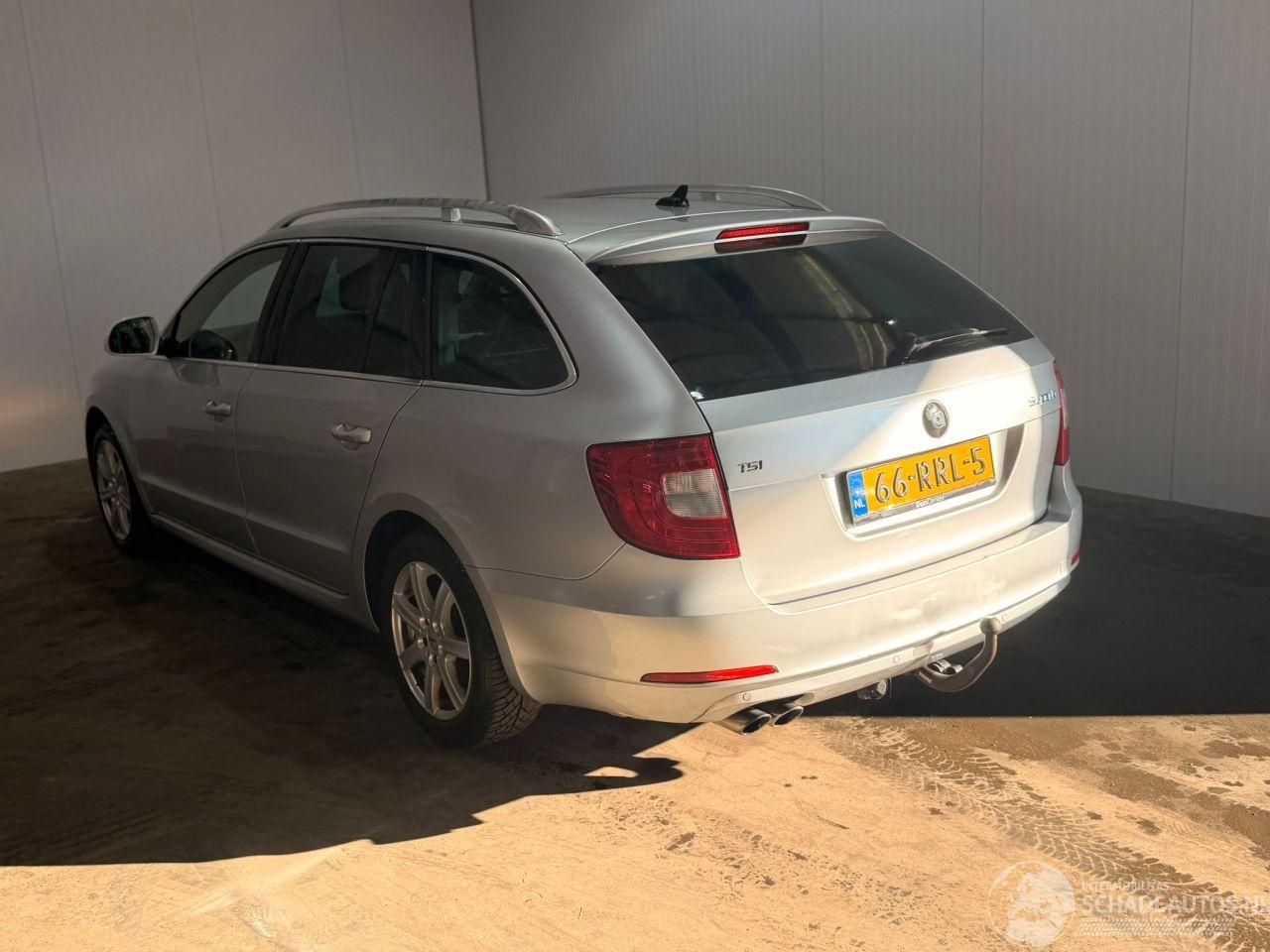 Skoda Superb 1.8 TSI 16V Combi/o Benzine 1.798cc 118kW (160pk) FWD