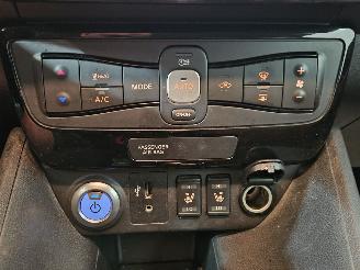 Nissan Leaf 39/40kWh Hatchback  Elektrisch  110kW (150pk) FWD picture 12