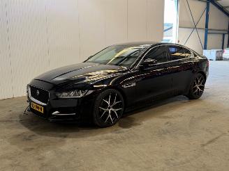 Jaguar XE 2.0 D Corporate Edition R-Sport picture 3
