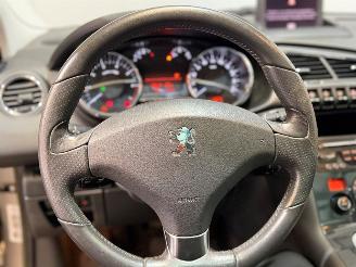 Peugeot 3008 1.6 THP GT picture 10