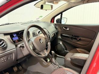 Renault Captur 0.9 TCe Helly Hansen picture 9