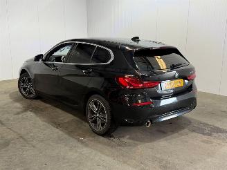 Schadeauto BMW 1-serie 118i High Executive 2021/5