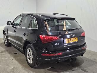 Vaurioauto  passenger cars Audi Q5 2.0 TFSI 16V Quattro SUV  Benzine 1.984cc 155kW (211pk) 4x4 2009/3