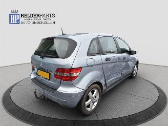 Mercedes B-klasse B-150 picture 6