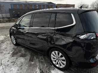 Opel Zafira 1.4 COSMO TOURER 7P picture 12