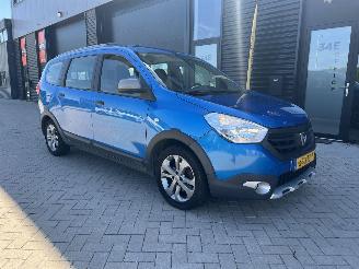 Schadeauto Dacia Lodgy 1.2 TCe Stepway 7p. | 2015/5