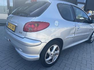 Peugeot 206 1.4-16V Quiksilver  112.818 KM!! picture 10
