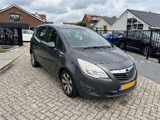 Schadeauto Opel Meriva 1.4 Turbo Edition 2011/6