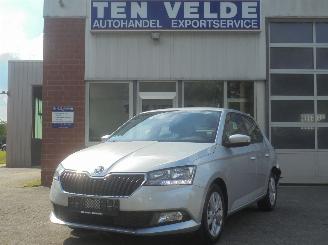 Unfallwagen Skoda Fabia Ambition 1.0i 95pk Euro6, Airco, Cruise control, PDC 2021/8