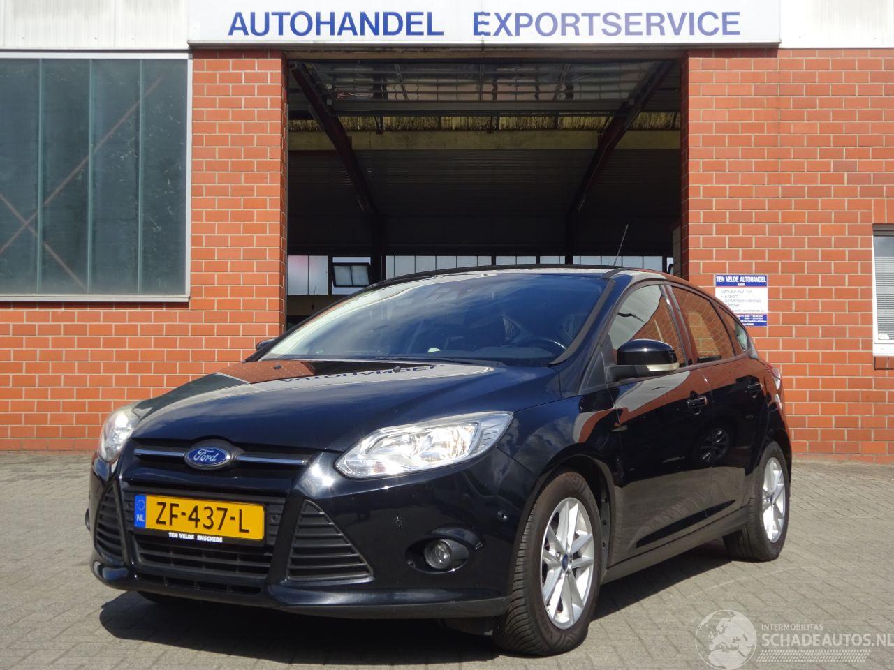 Ford Focus 1.0 EcoBoost Titanium, Airco, Cruise control, Trekhaak