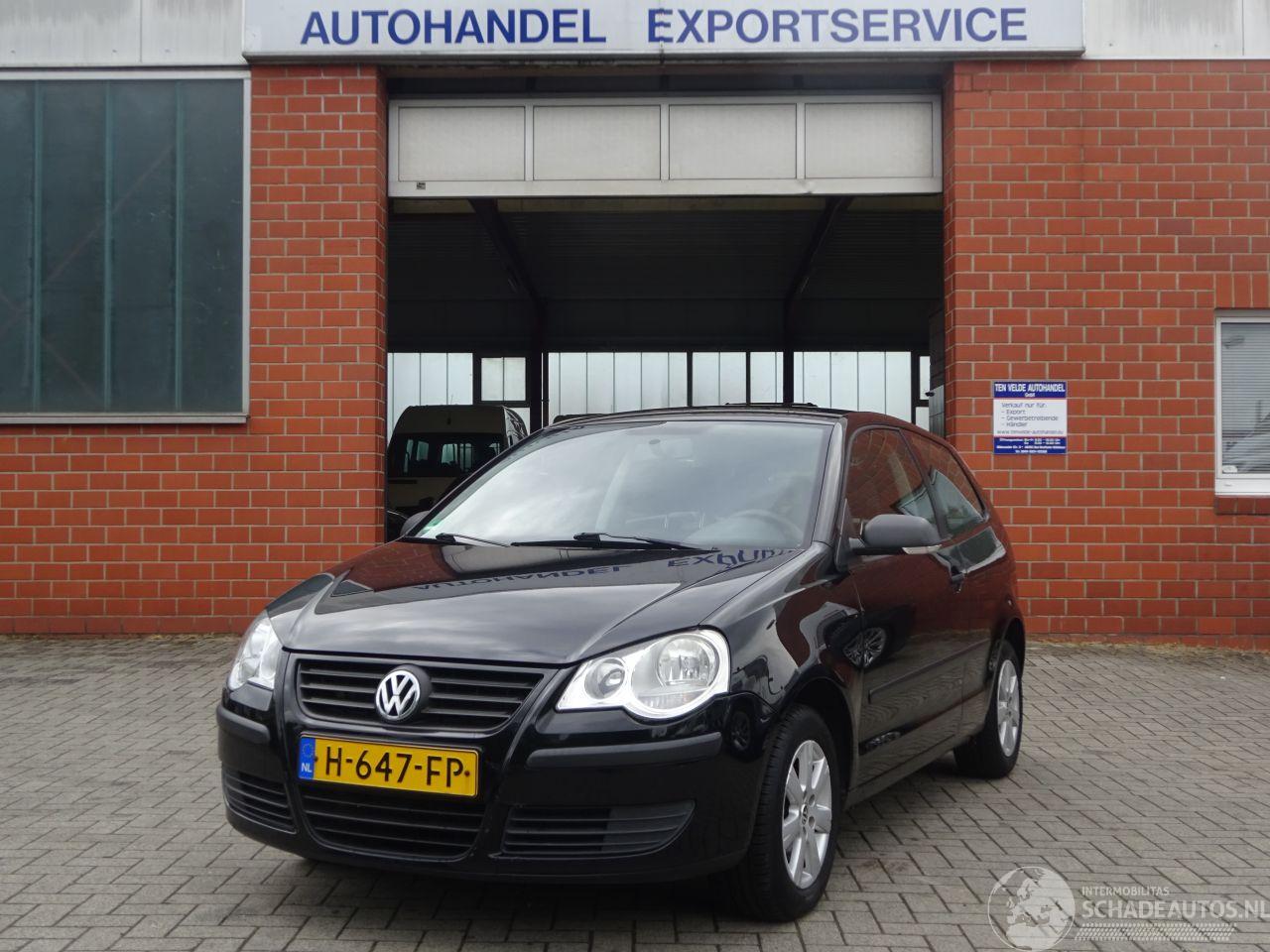 Volkswagen Polo 1.2i Comfortline, Airco, Stuurbekr