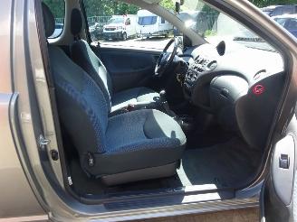 Toyota Yaris 1.3 VVT-i Terra 86pk, Airco, Stuurbekr. 99.000 km ! picture 18