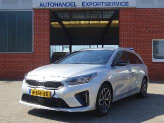 Damaged car Kia Ceed Sportwagon GT-Line, JBL, Stoel+stuurverw, Navi, Climate & Cruise 2022/1