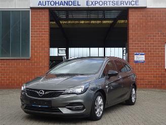 uszkodzony samochody osobowe Opel Astra Sports Tourer Elegance 96kw/130pk Euro6, Navi, Airco, Cruise 2022/5